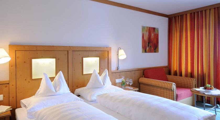 Cresta.Alpin.Sport.Hotel เลคอัมอาร์ลแบร์ก ภายนอก รูปภาพ